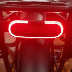 Fuxon Gepäckträgerrücklicht R-100-EB Mit Standlicht 50mm Schraubenabstand 6-12V Gleichspannung -Teile Verkäufe Fuxon Ruecklicht R 100 EB 6 12Volt 50mm fuer Gepaecktraeger 070 50197b