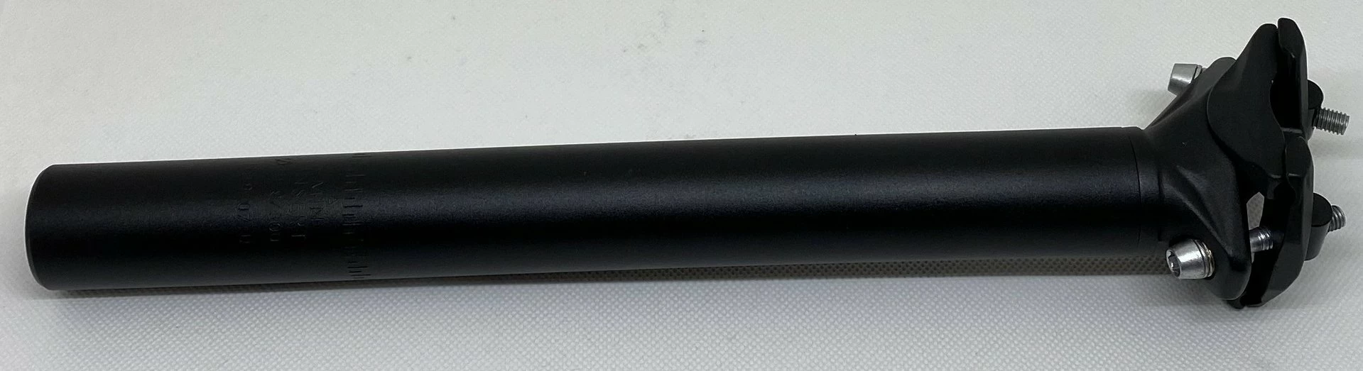 Kalloy SP-F102 2-Bolt Mit Neigungsverstellung Mit 10mm Versatz Nach Hinten (SB10) – Bild 2