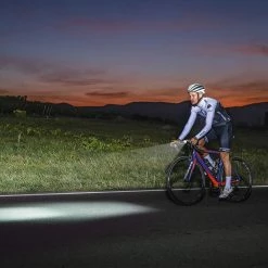 Sigma Aura-80 Und Blaze-Set Mit Akku Für USB-Ladegerät -Teile Verkäufe Sigma Frontleuchte Batterieleuchte LED Akku Aura 80 Lux USB 17800 4016224178001 070 28037j